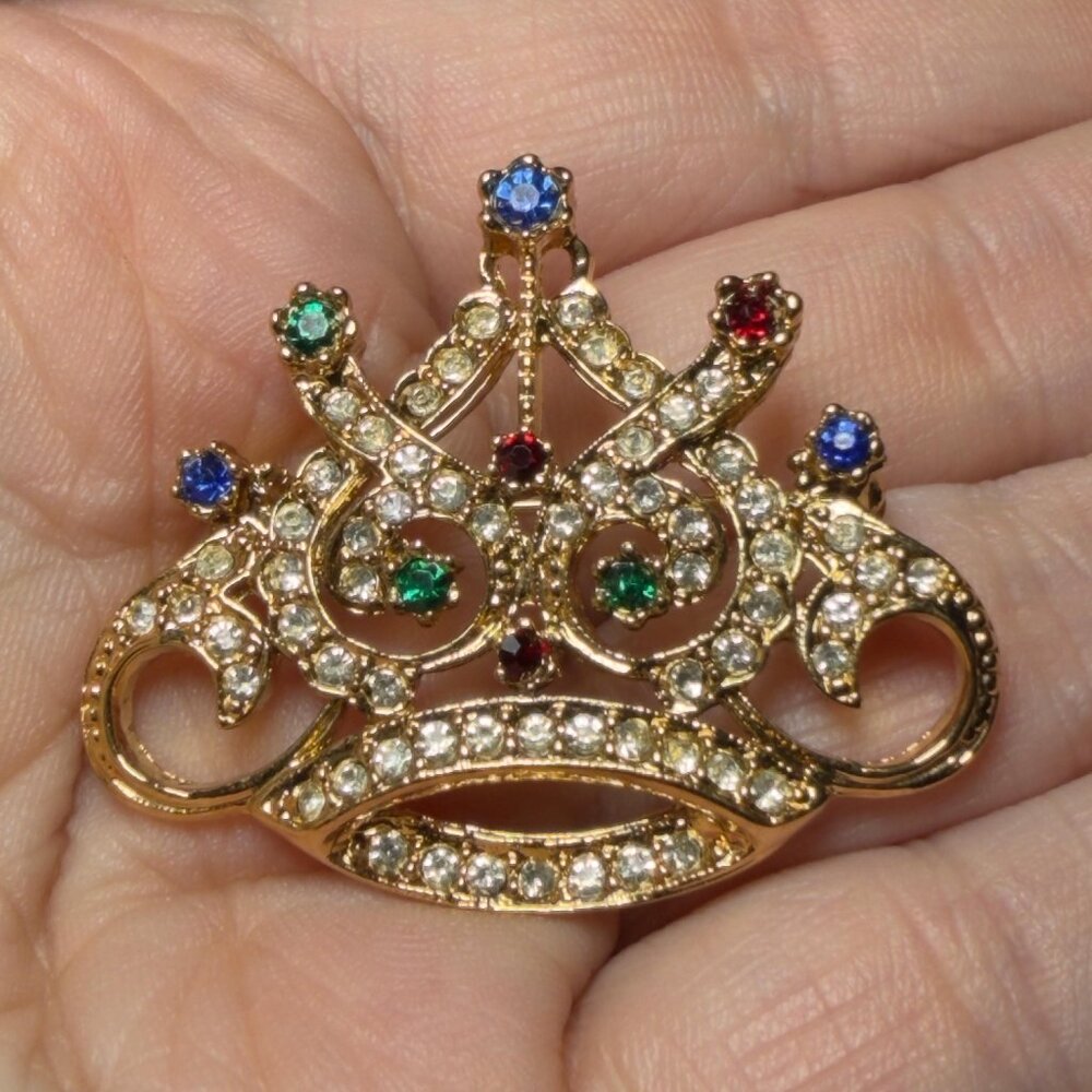 Crown Brooch Rhinestone Gold Tone Tiara Pin Multicolor Crystal 1.5”